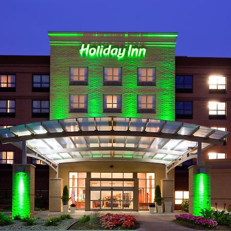 Holiday Inn Madison At The American Center By Ihg Екстер'єр фото