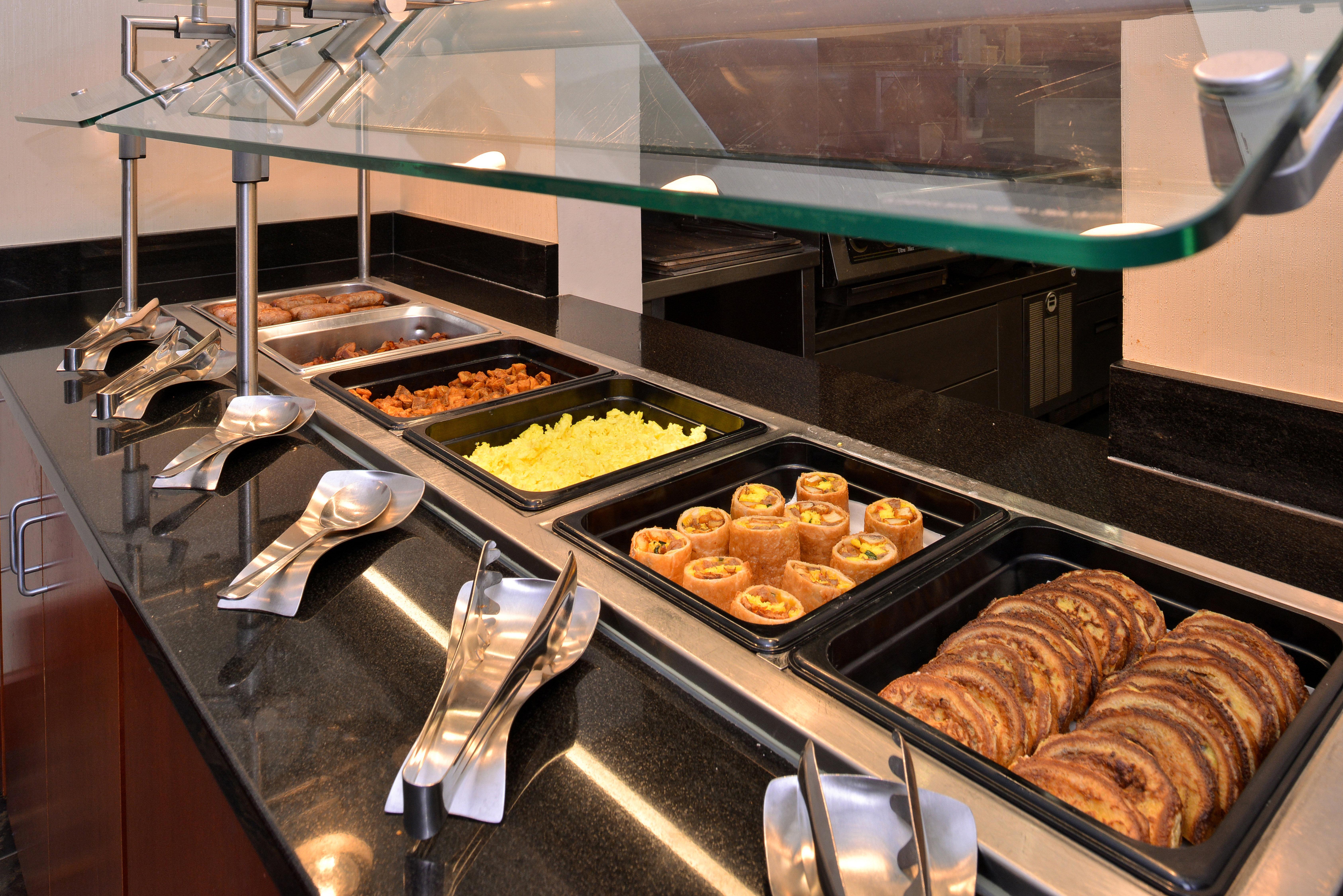 Holiday Inn Madison At The American Center By Ihg Екстер'єр фото