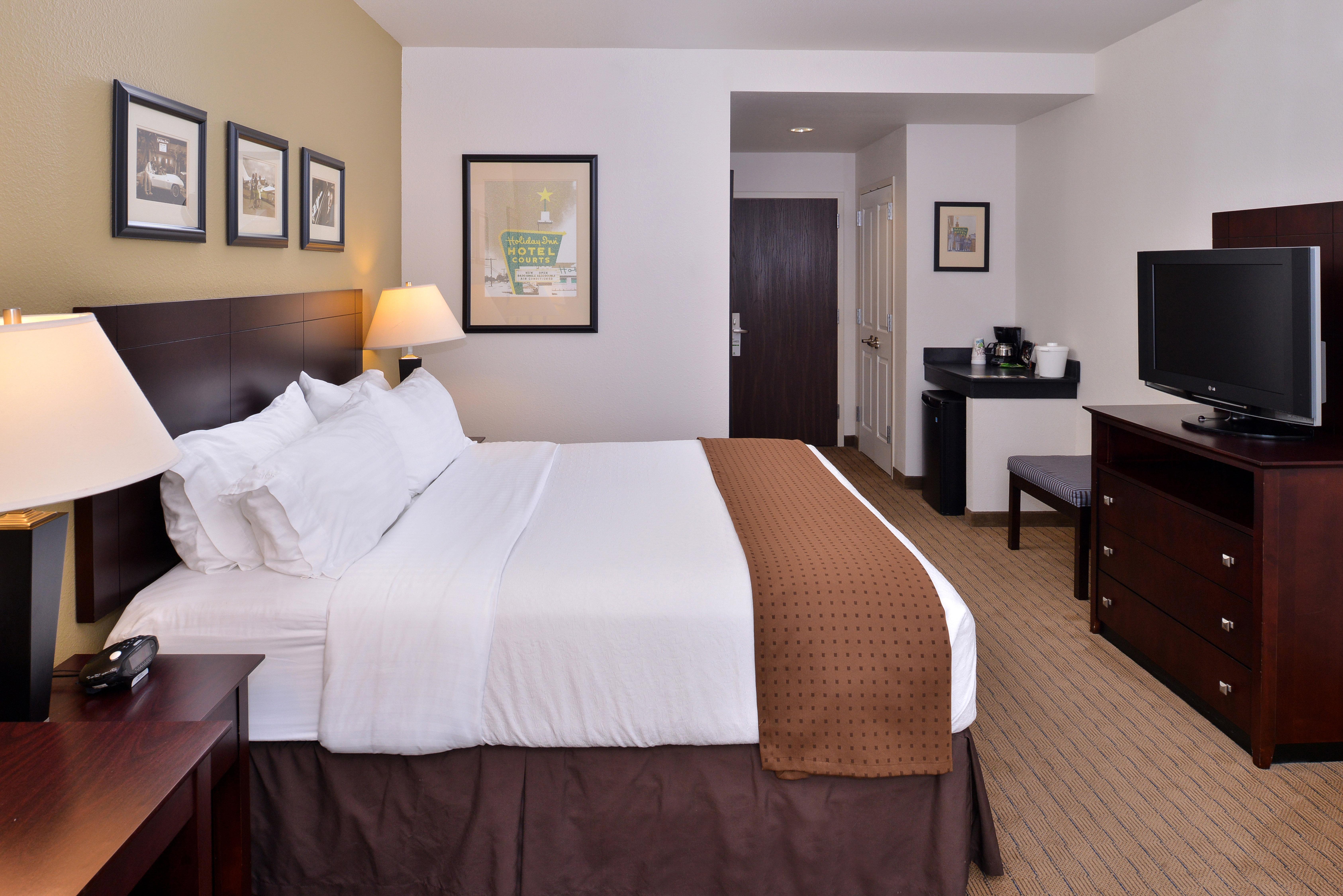 Holiday Inn Madison At The American Center By Ihg Екстер'єр фото
